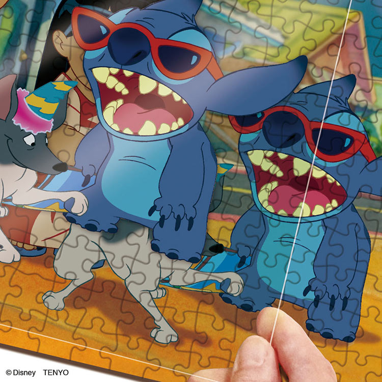 【puzzle】(連框) 200塊 Stitch  Film Art Gallery スティッチ（フィルム・アート・ギャラリー）　(22.5×32cm)