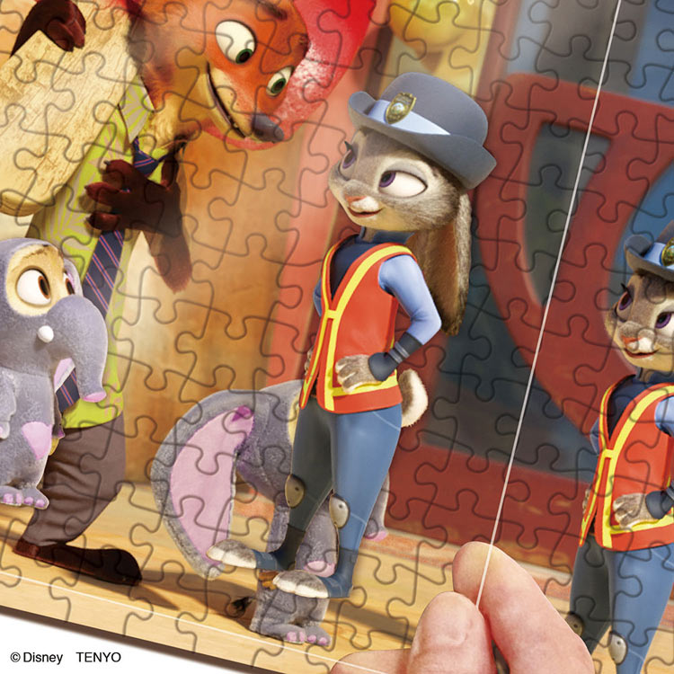 【puzzle】(連框) 200塊 Zootopia  Film Art Gallery ズートピア（フィルム・アート・ギャラリー）　(22.5×32cm)