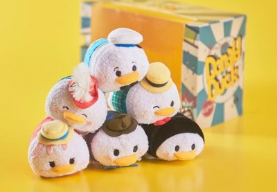 JP disneystore donald tsumtsum set
