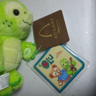 【US disneystore】 (第一代Aulani版）Olu Plush Magnet 磁石公仔