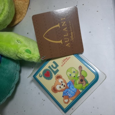 【US disneystore】 (第一代Aulani版）Olu "aloha"公仔 11"